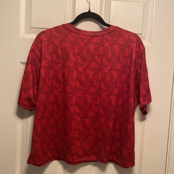 Certo Red Graphic Tee with Gold Trojan Design…size L - Picture 2 of 4